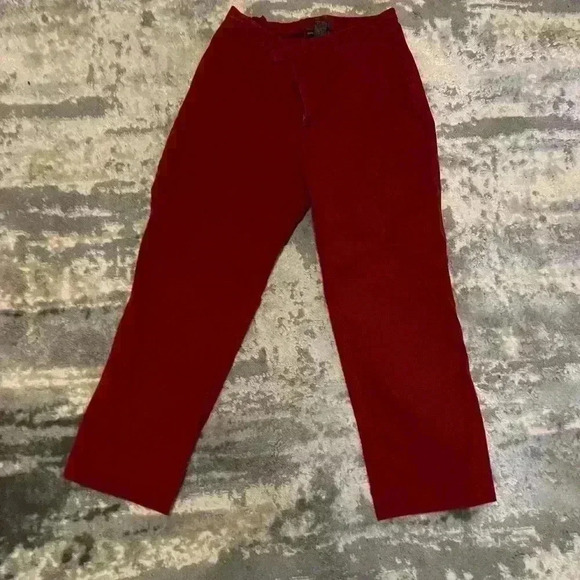 Banana Republic Red Capris - Picture 1 of 3